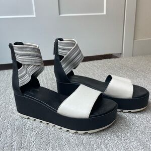 Women's Sorel Black and White Platform Sandals